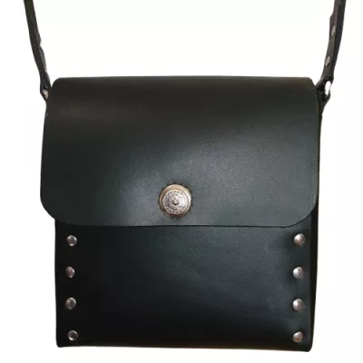 Sac en Cuir Artisanal - Légèreté et Style Authentique Pochettes & Besaces
