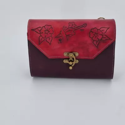 Sac en cuir repoussé Ninja Kunai et fleurs Boutique 2