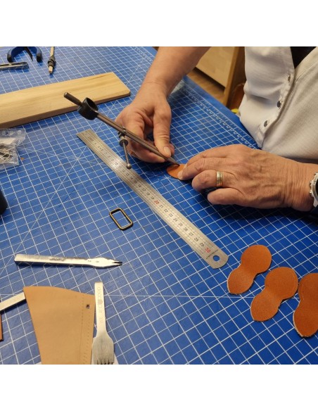 Formation travail du cuir : Apprenez à fabriquer de vos main des articles en cuir  Ateliers / Stages / Formations