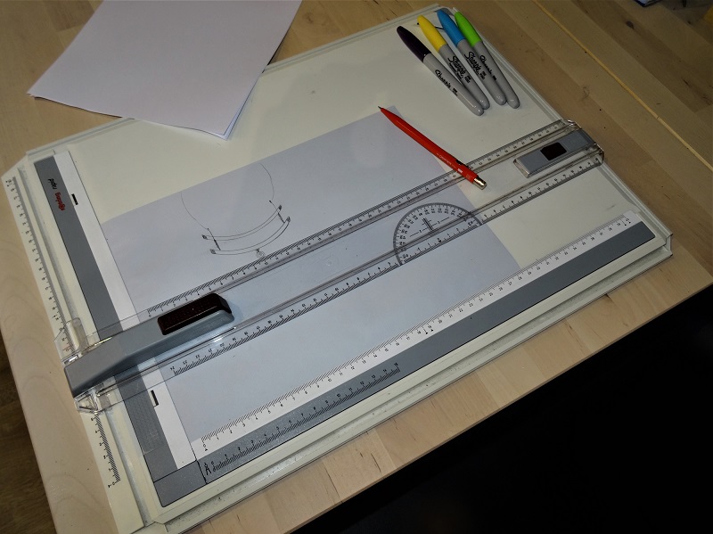 Table dessin Atelier Valinor Maroquinerie Haute-savoie